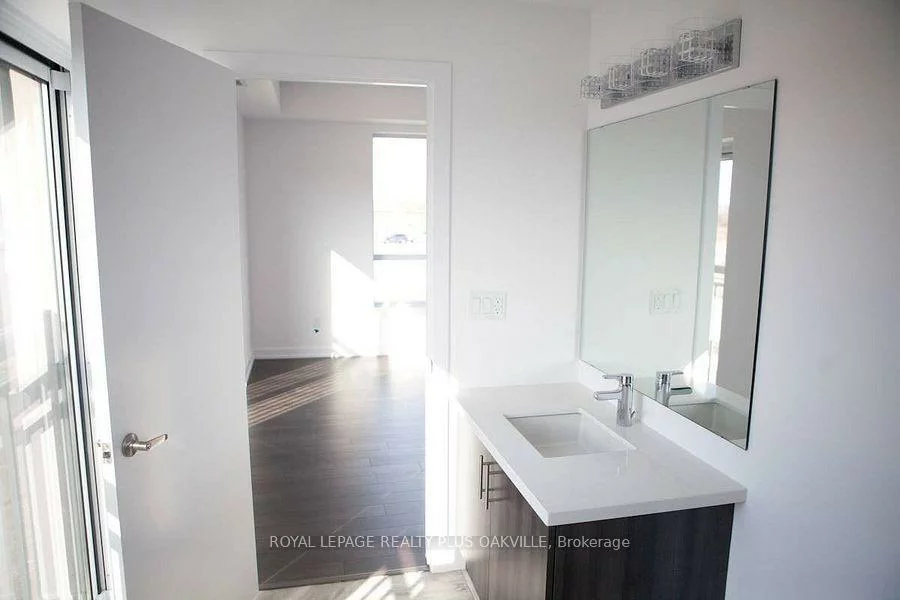 2490, Old Bronte, 1019 - WM Westmount, Oakville