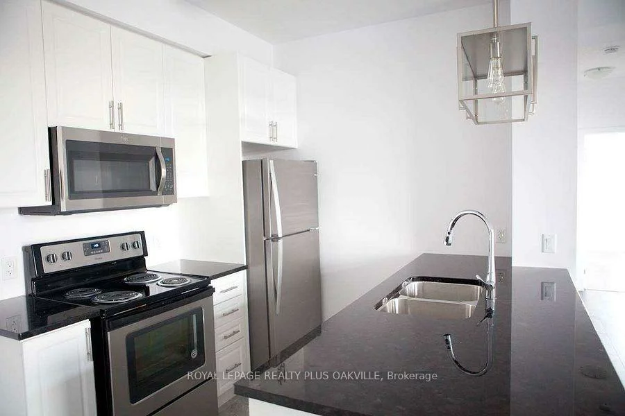 2490, Old Bronte, 1019 - WM Westmount, Oakville