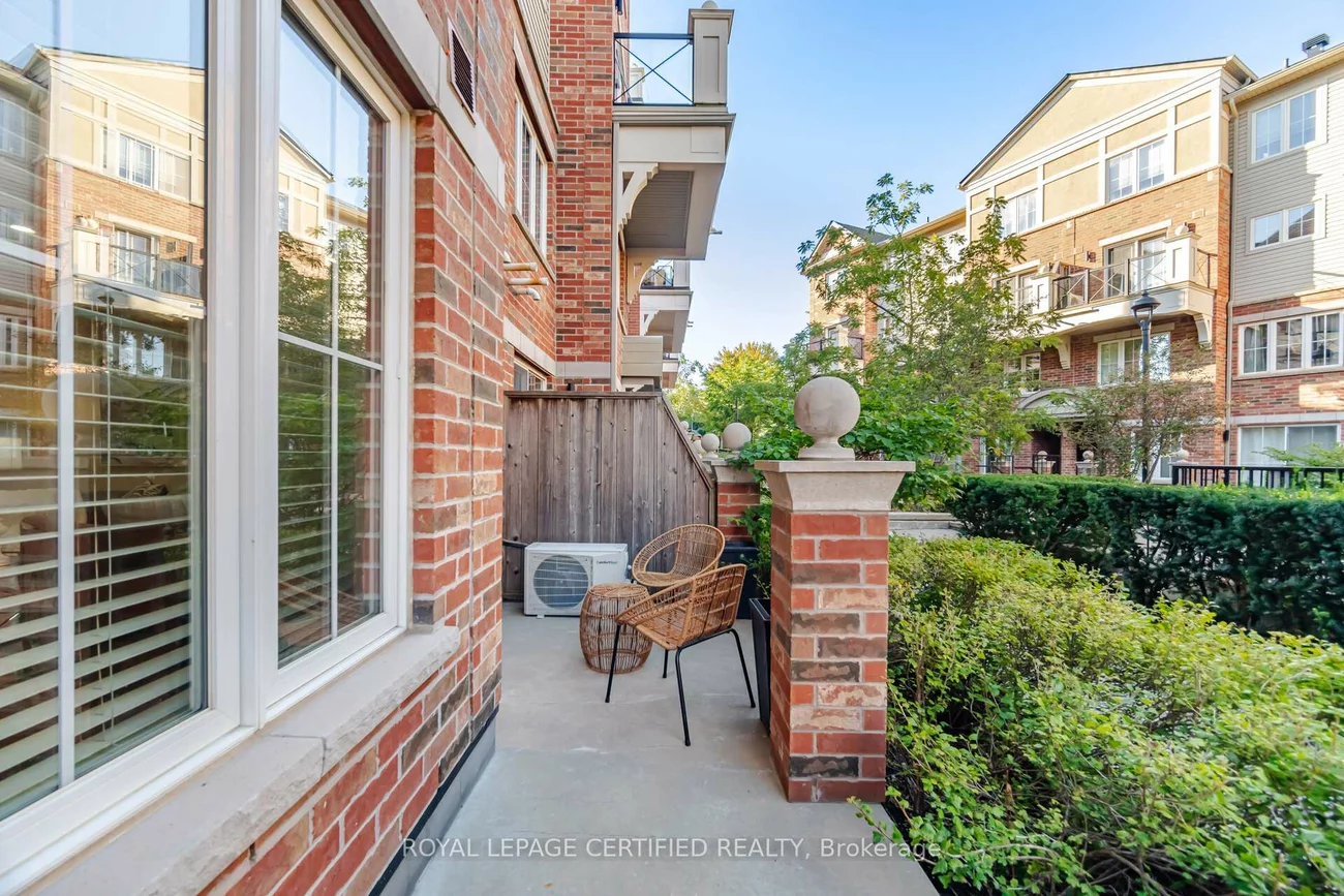 2551, Sixth, 1015 - RO River Oaks, Oakville