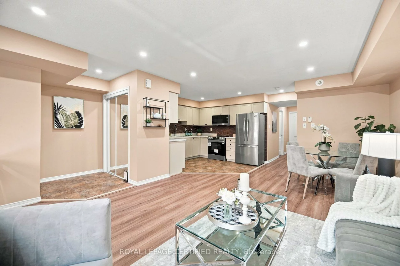 2551, Sixth, 1015 - RO River Oaks, Oakville