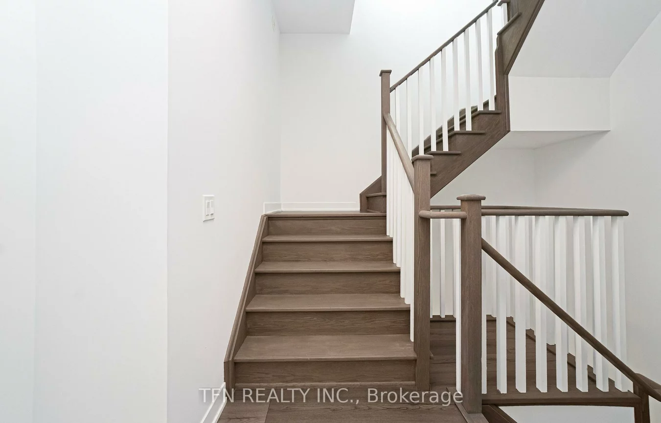 3020, Trailside, 1008 - GO Glenorchy, Oakville
