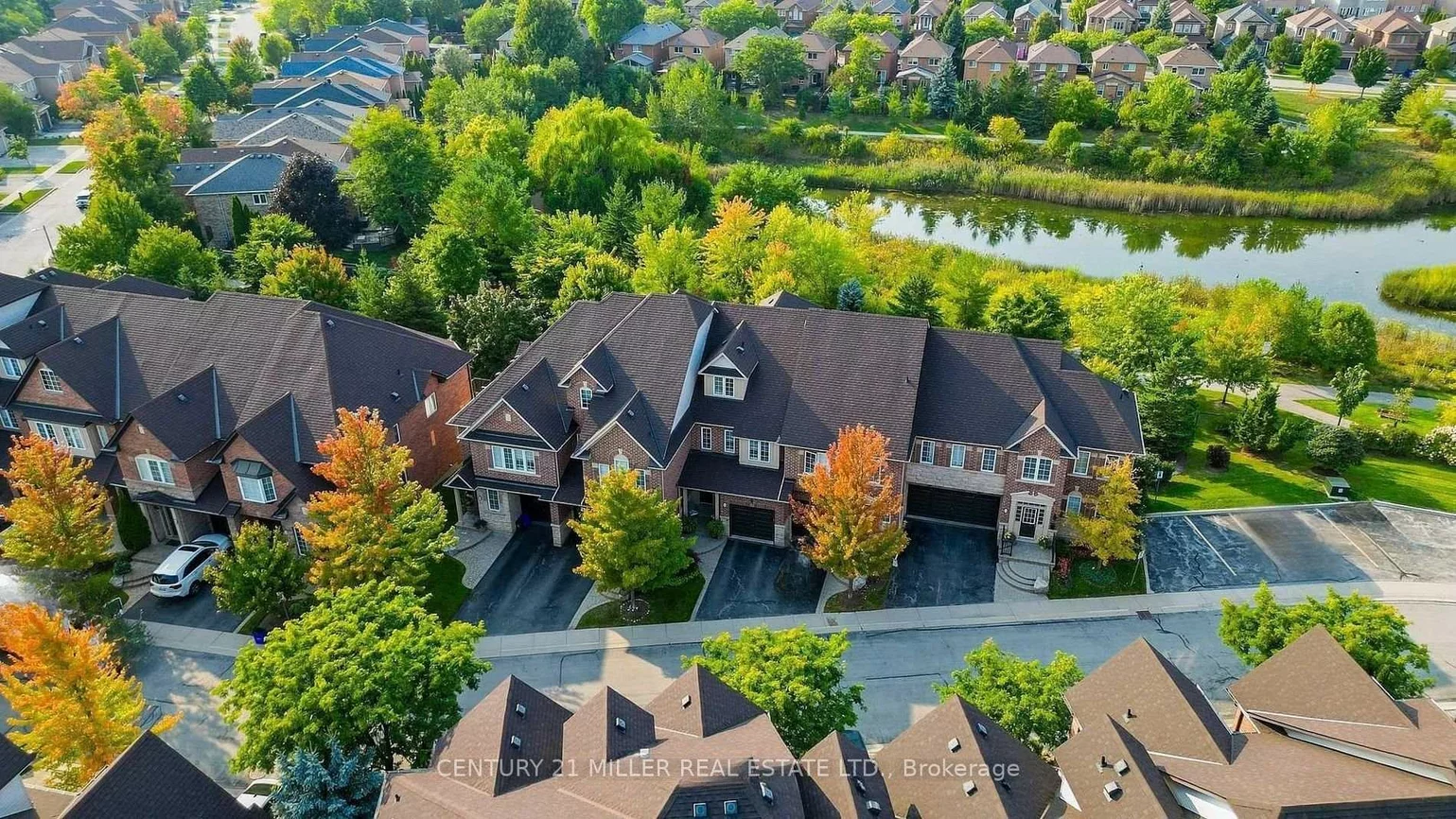 300, Ravineview, 1018 - WC Wedgewood Creek, Oakville