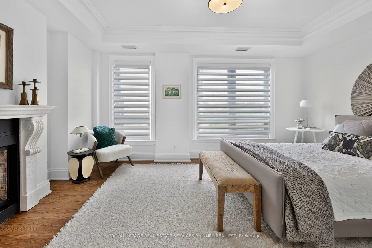 111, Forsythe, 1002 - CO Central, Oakville