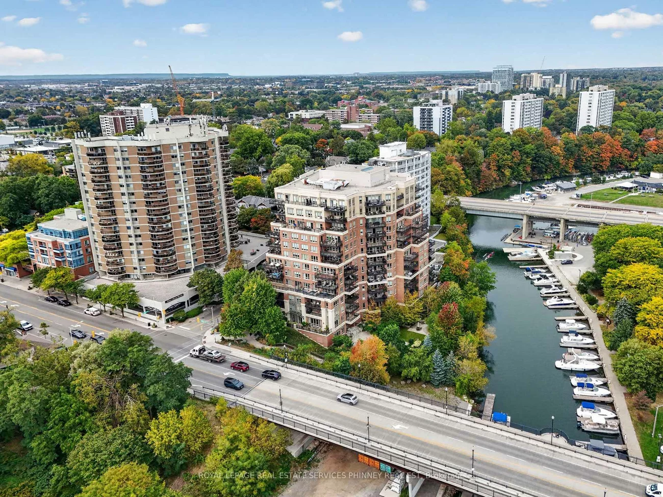 111, Forsythe, 1002 - CO Central, Oakville