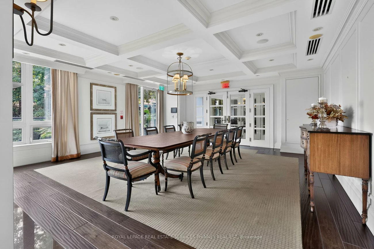 111, Forsythe, 1002 - CO Central, Oakville