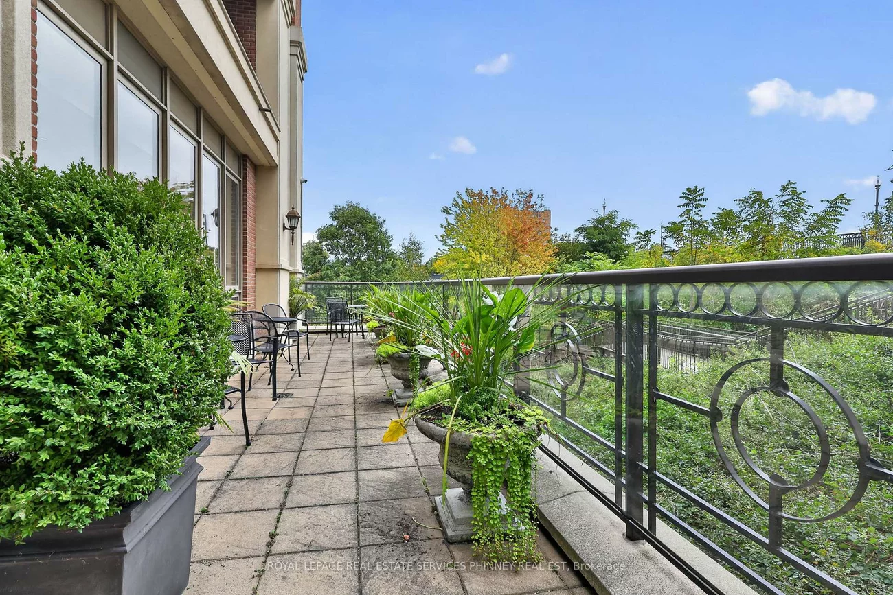 111, Forsythe, 1002 - CO Central, Oakville
