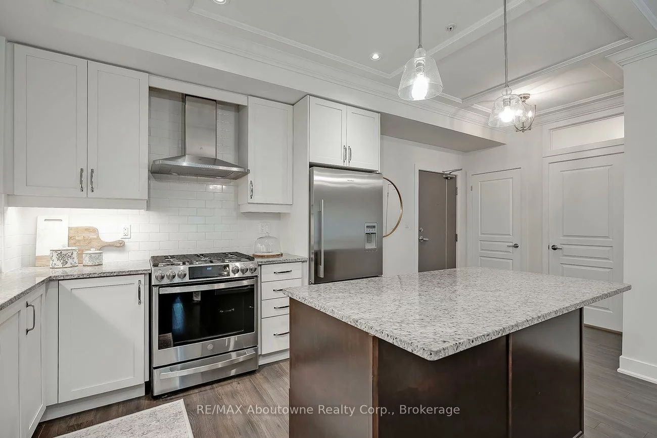 128, Garden, 1002 - CO Central, Oakville