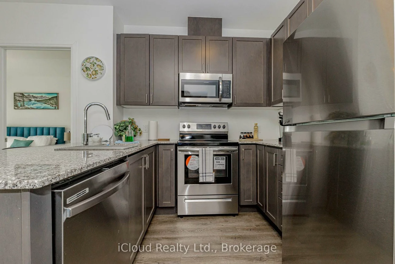 95, Dundas, 1008 - GO Glenorchy, Oakville