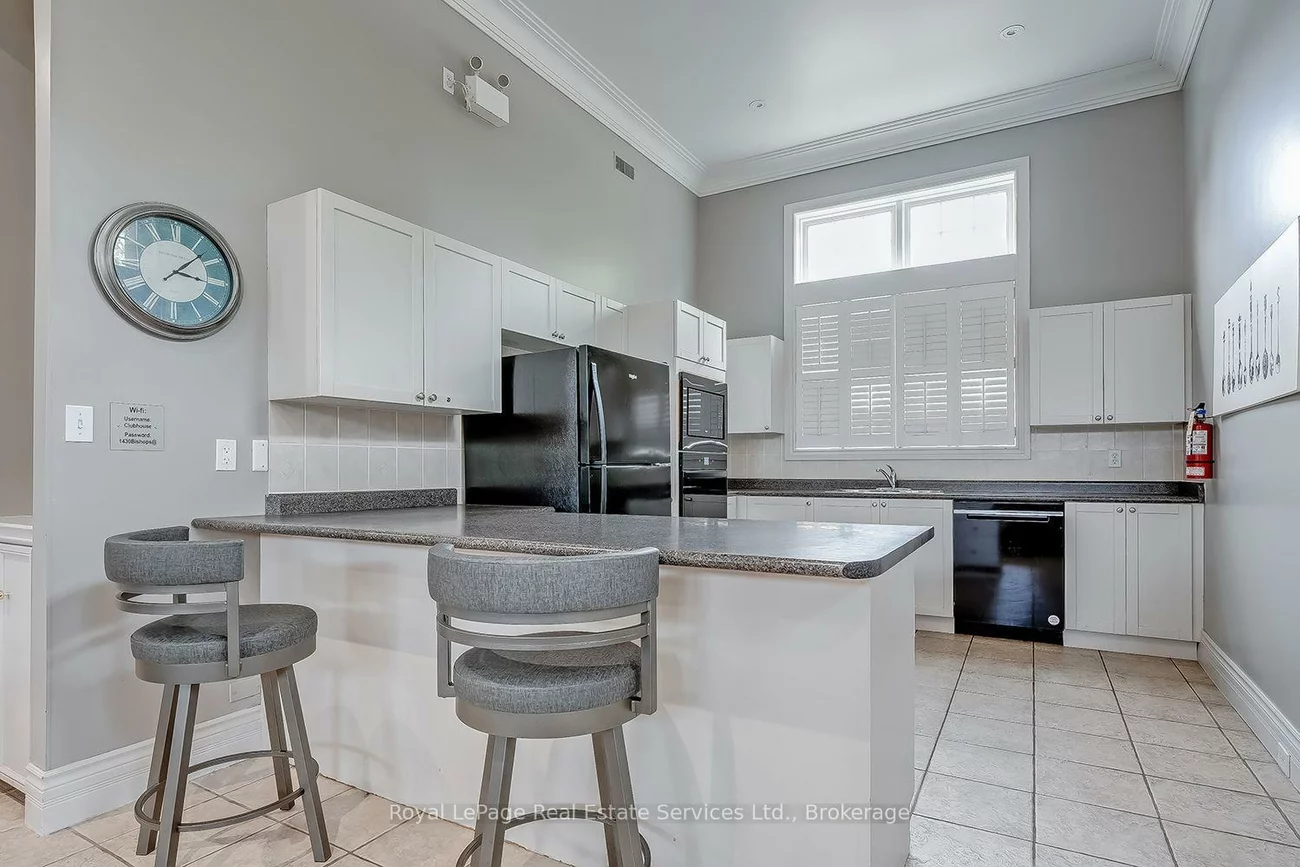 1460, Bishops, 1007 - GA Glen Abbey, Oakville