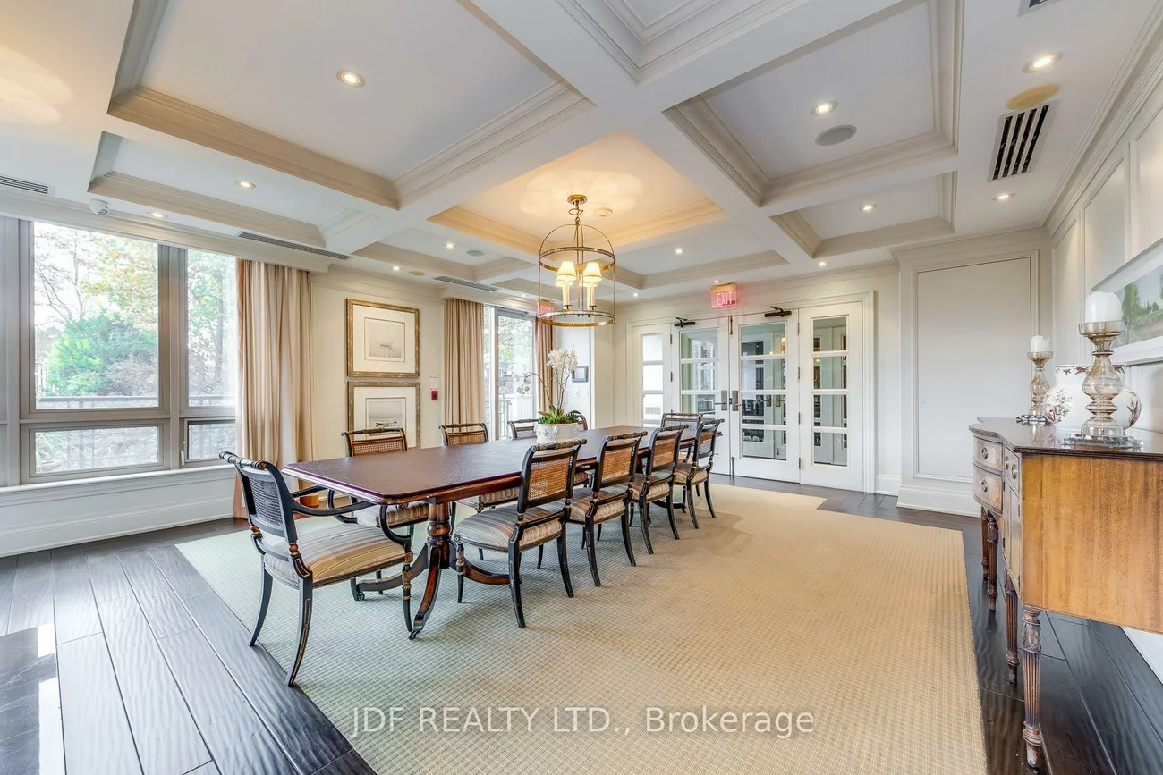 111, Forsythe, 1002 - CO Central, Oakville