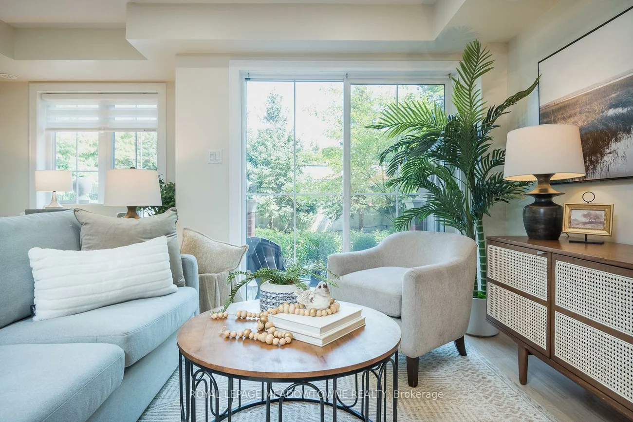 2563, Sixth, 1015 - RO River Oaks, Oakville
