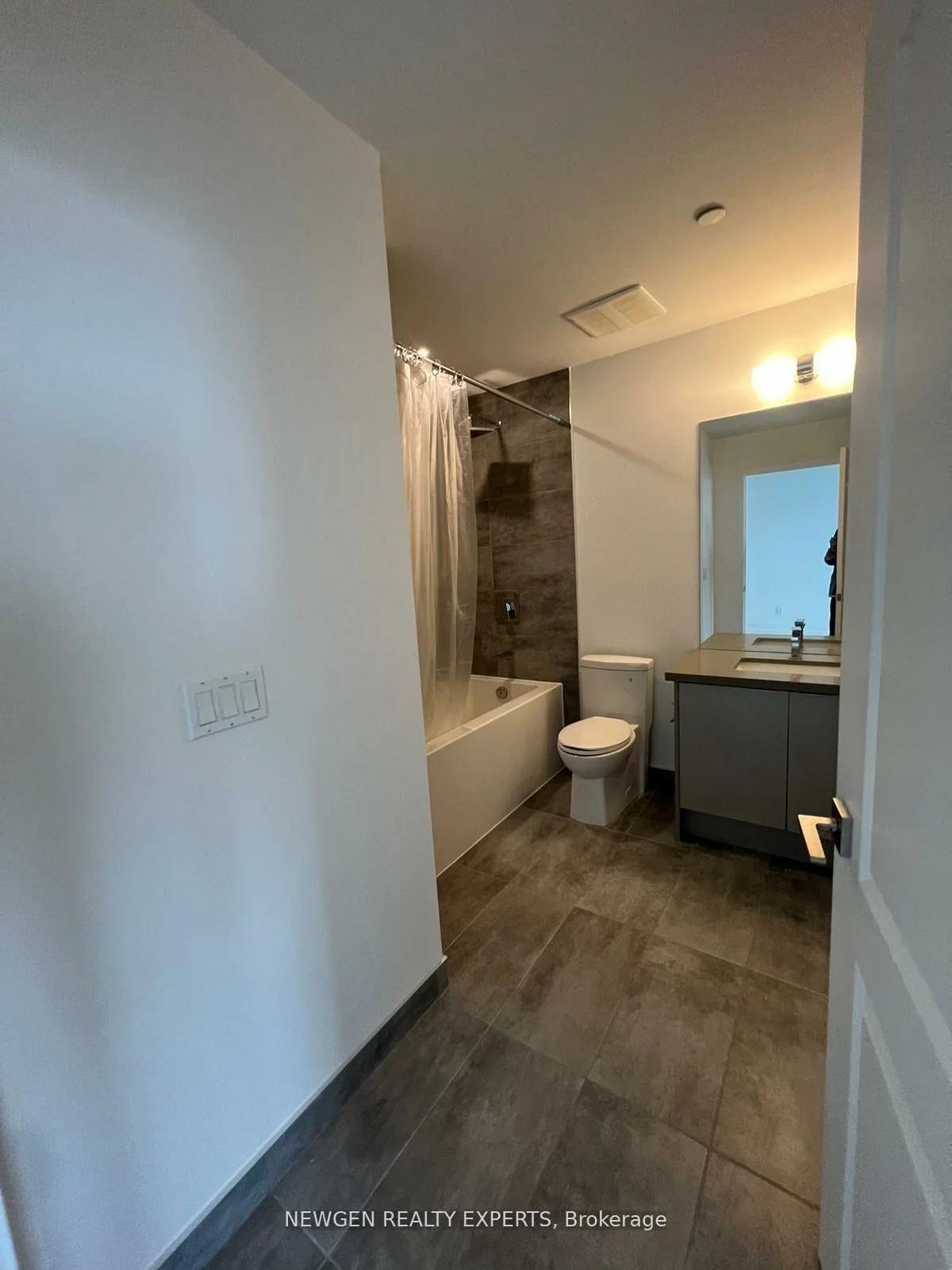 297, Oak Walk, 1015 - RO River Oaks, Oakville