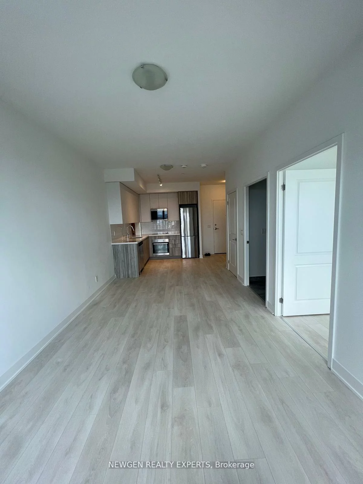297, Oak Walk, 1015 - RO River Oaks, Oakville