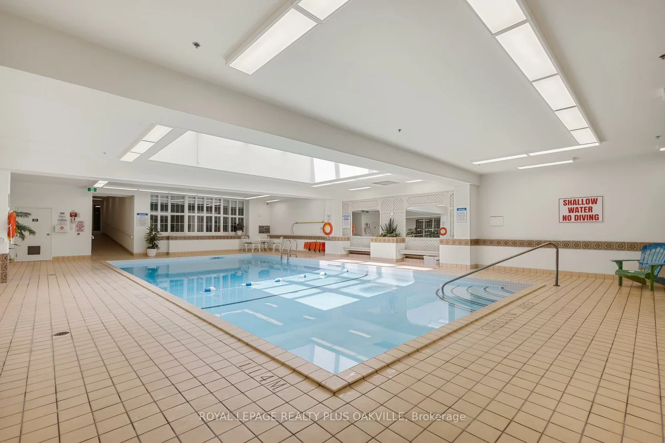 2175, Marine, 1001 - BR Bronte, Oakville