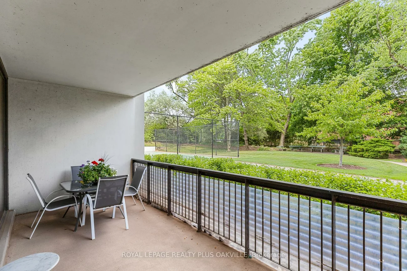 2175, Marine, 1001 - BR Bronte, Oakville