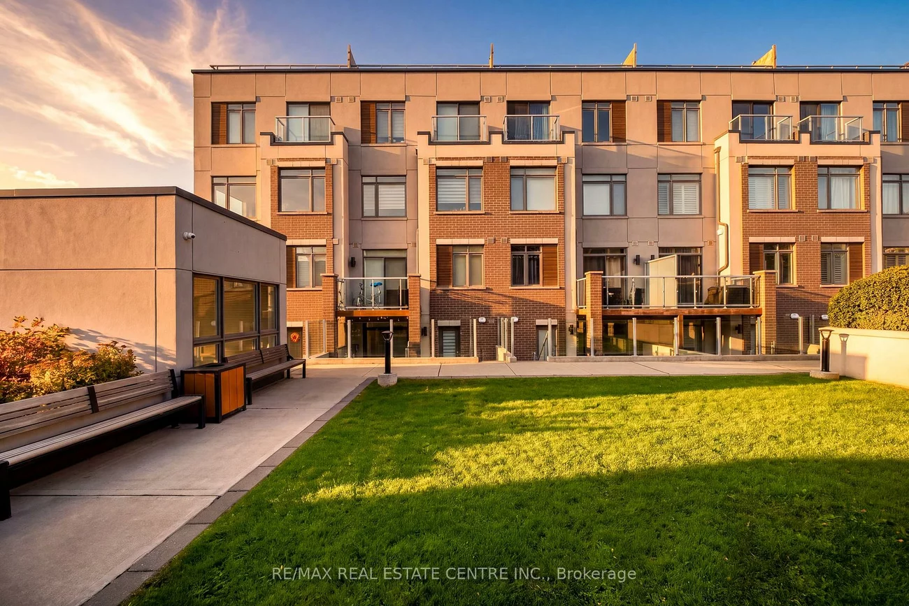 3078, Sixth, 1008 - GO Glenorchy, Oakville