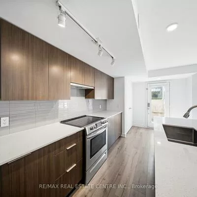 3078, Sixth, 1008 - GO Glenorchy, Oakville