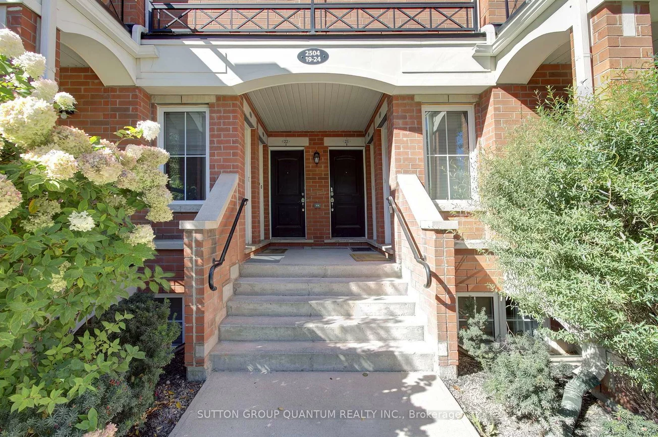 2504, Post, 1015 - RO River Oaks, Oakville