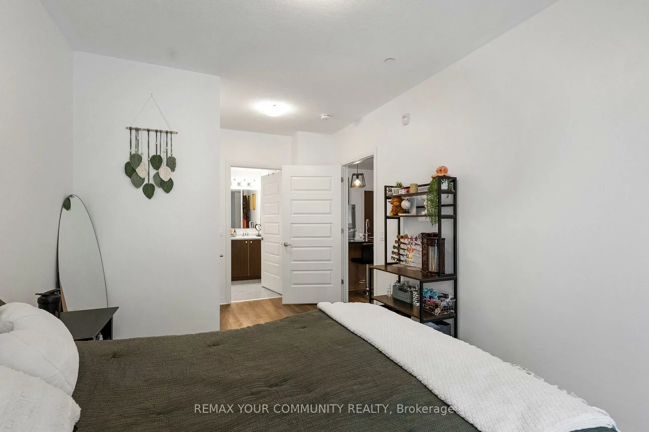 102, Grovewood Common, 1008 - GO Glenorchy, Oakville