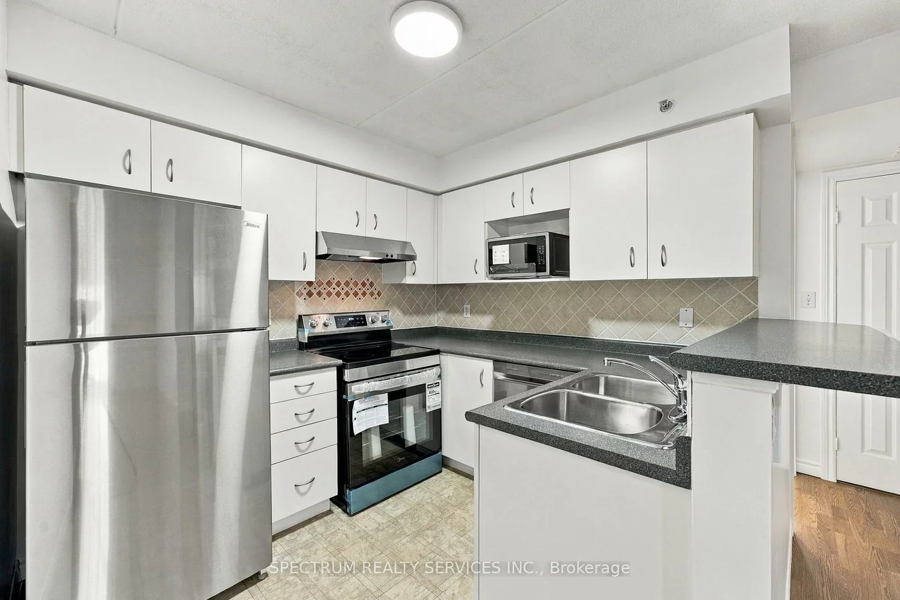 1480, Bishops, 1007 - GA Glen Abbey, Oakville