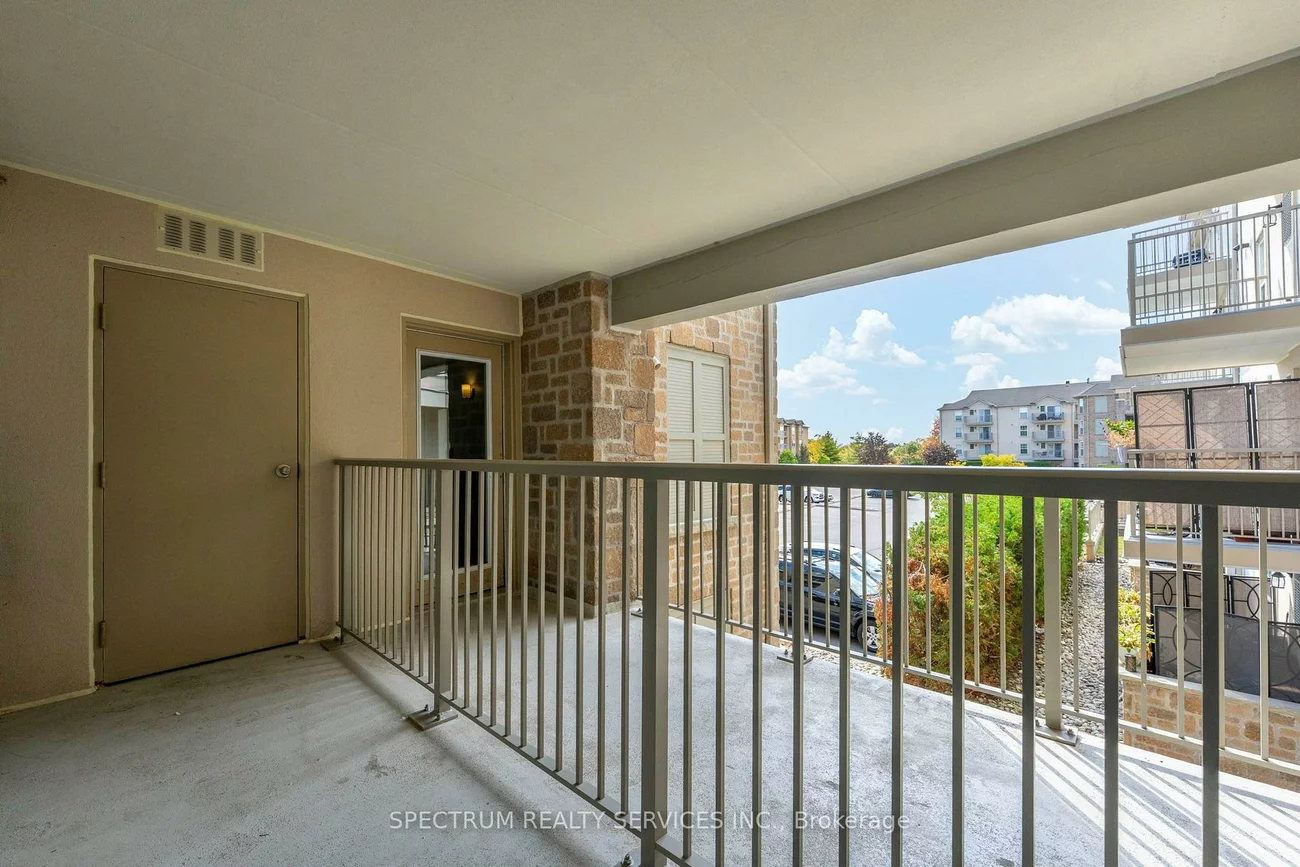 1480, Bishops, 1007 - GA Glen Abbey, Oakville