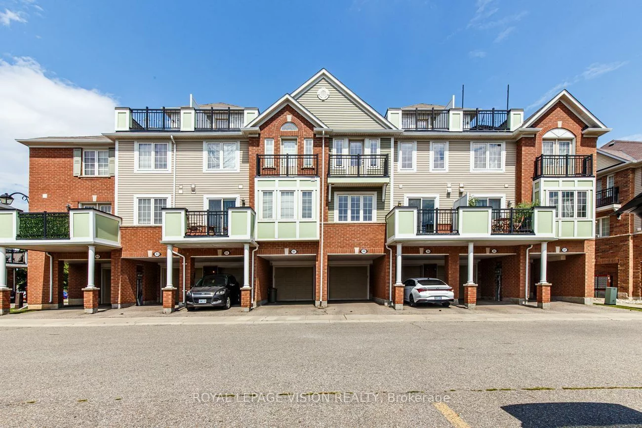 2614, Dashwood, 1022 - WT West Oak Trails, Oakville