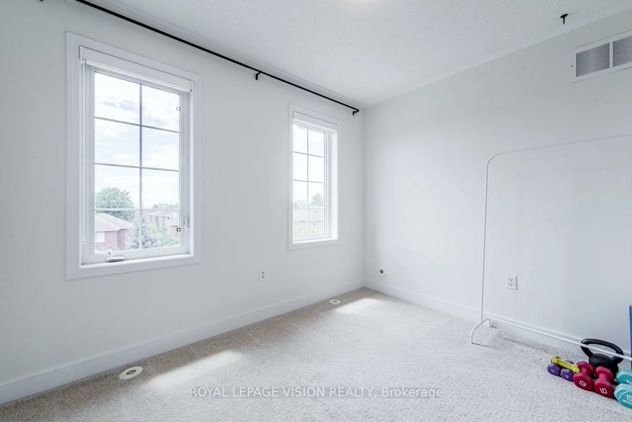 2614, Dashwood, 1022 - WT West Oak Trails, Oakville