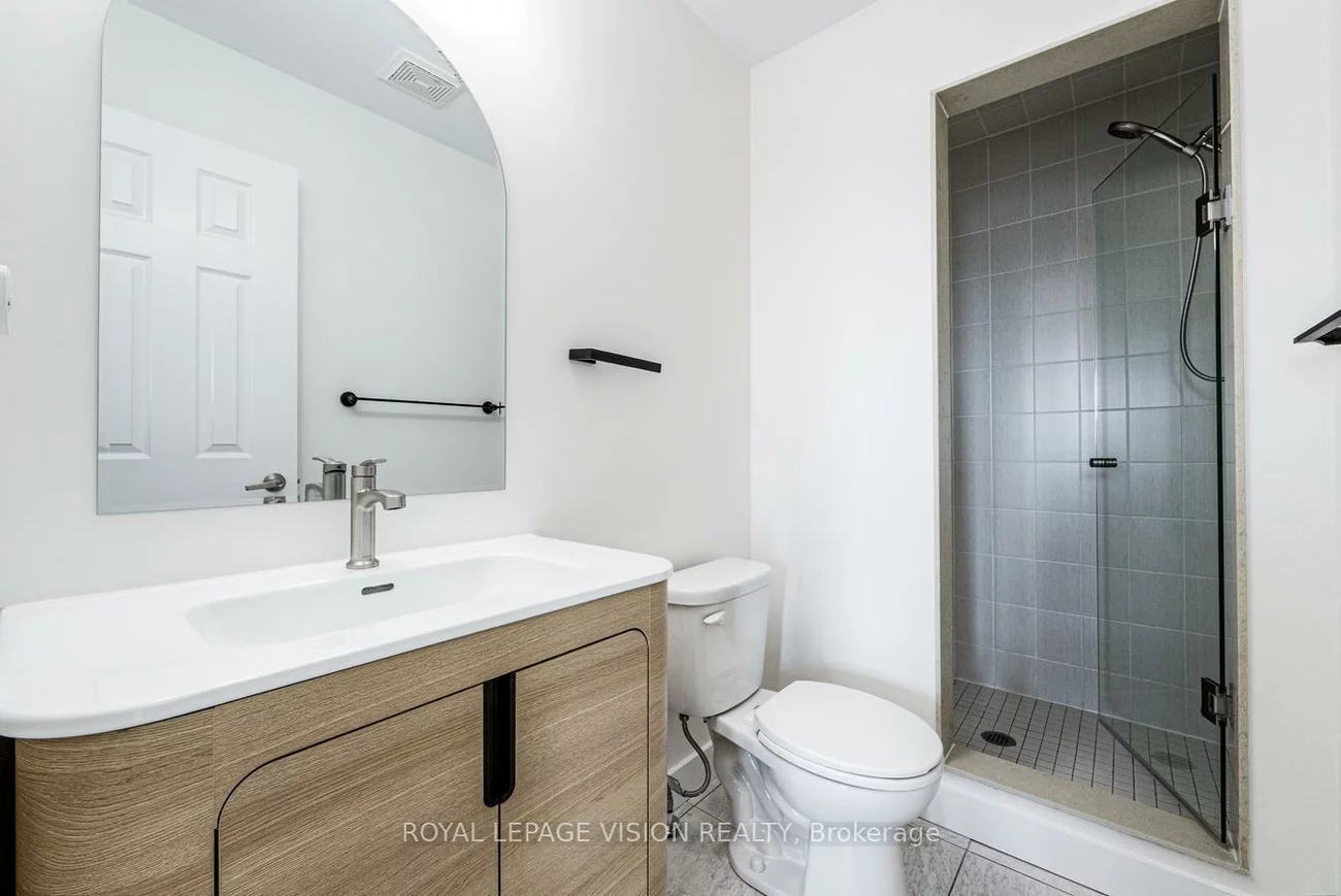 2614, Dashwood, 1022 - WT West Oak Trails, Oakville