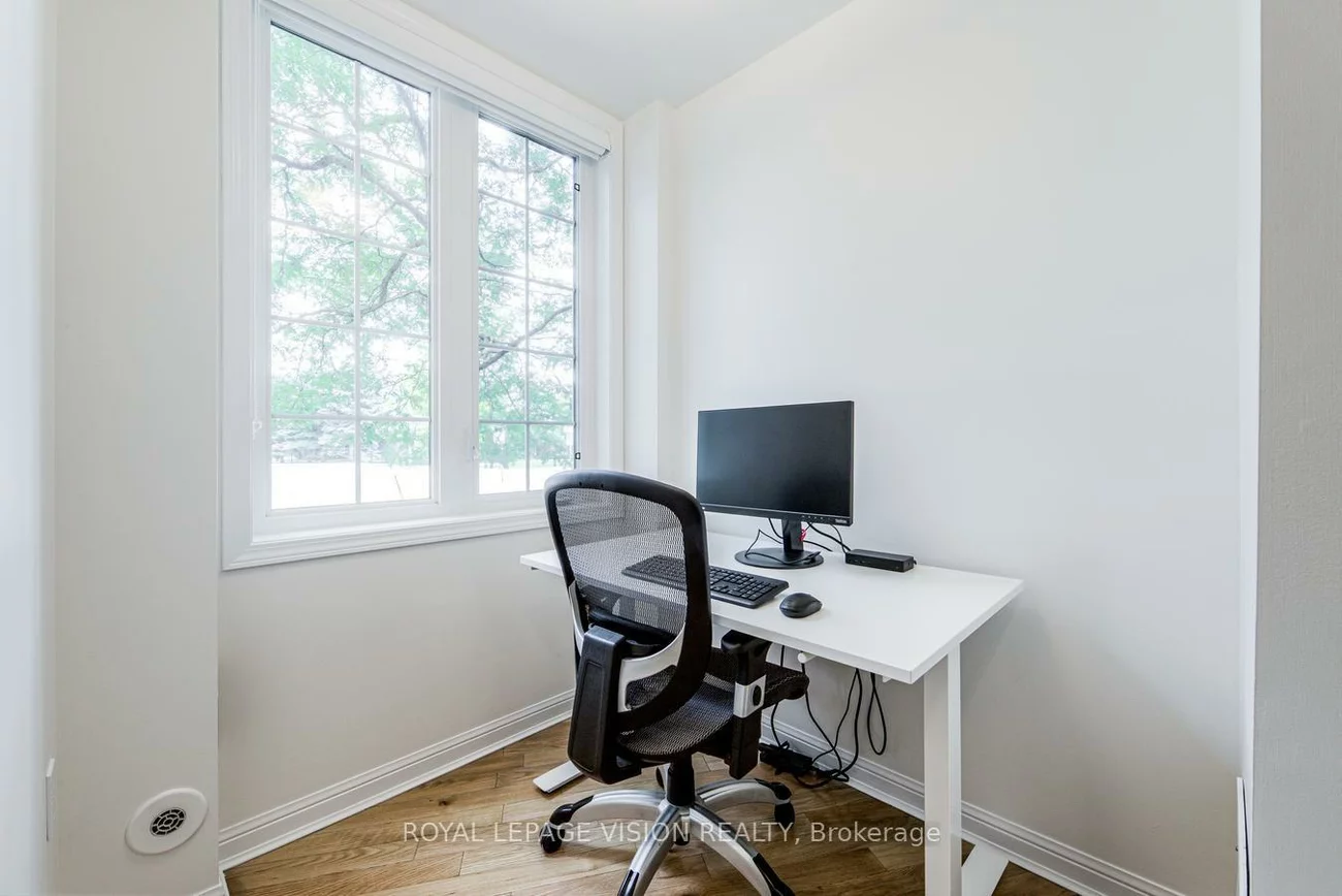 2614, Dashwood, 1022 - WT West Oak Trails, Oakville