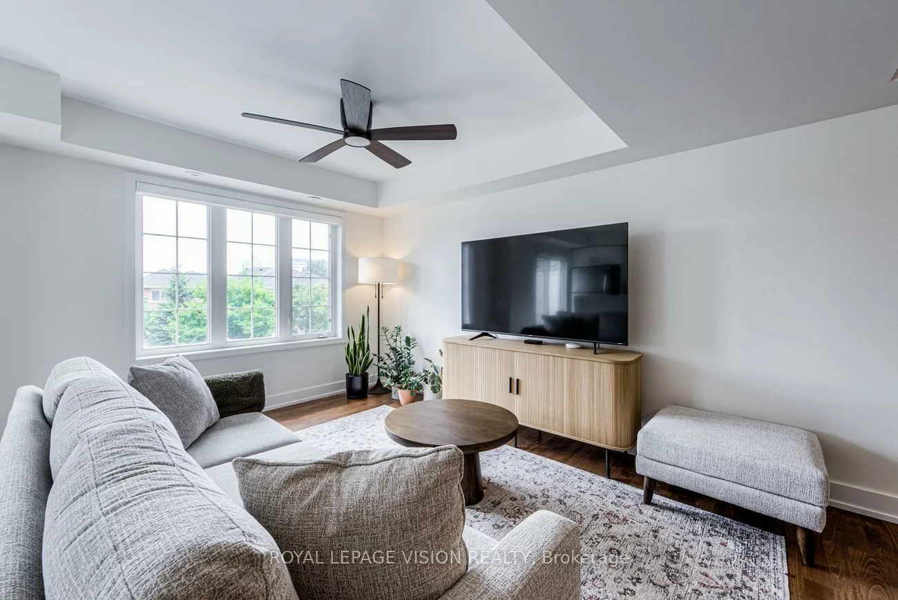 2614, Dashwood, 1022 - WT West Oak Trails, Oakville