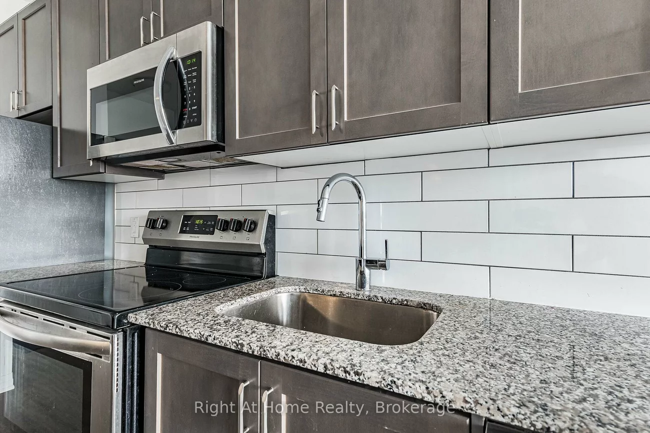 50, Kaitting, 1008 - GO Glenorchy, Oakville