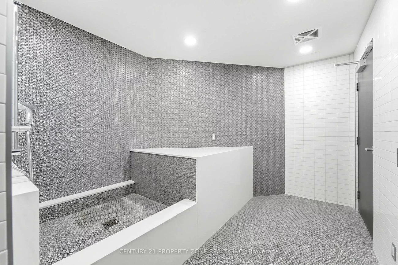 405, Dundas, 1008 - GO Glenorchy, Oakville