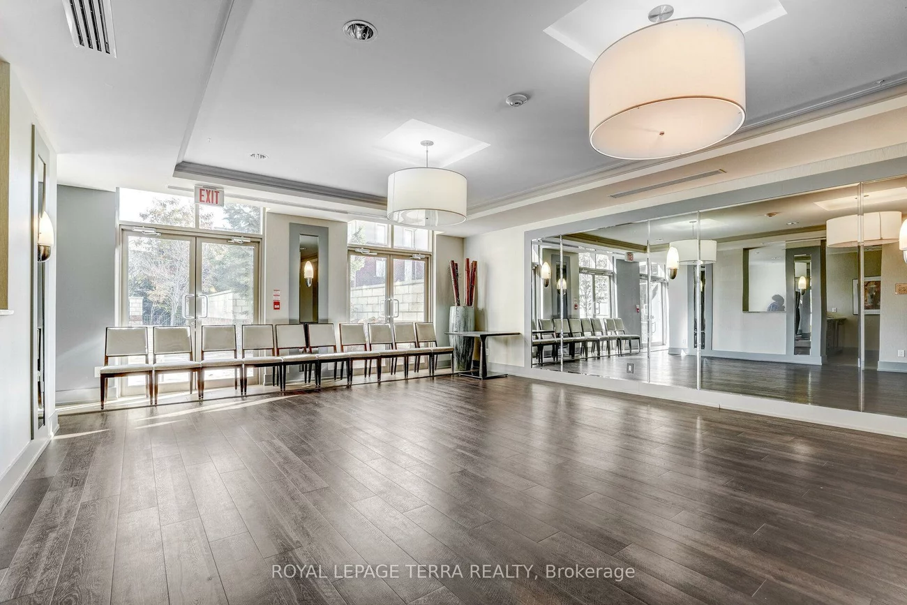 2379, Central Park, 1015 - RO River Oaks, Oakville