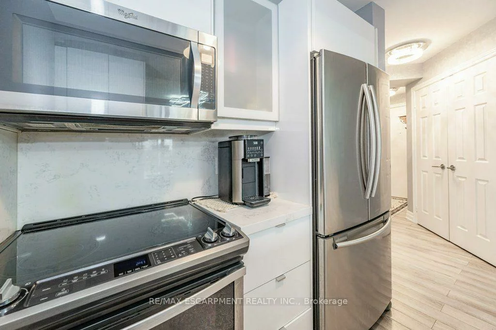 2391, CENTRAL PARK, 1015 - RO River Oaks, Oakville