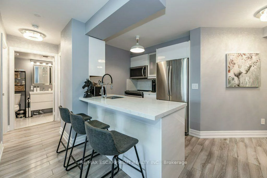 2391, CENTRAL PARK, 1015 - RO River Oaks, Oakville