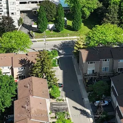 2222, Marine, 1001 - BR Bronte, Oakville