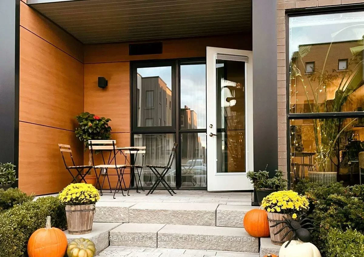 150, Sabina, 1008 - GO Glenorchy, Oakville