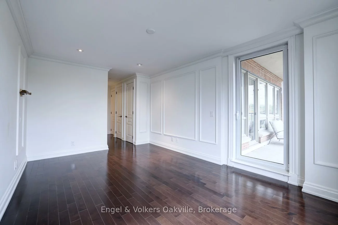 111, Forsythe, 1002 - CO Central, Oakville