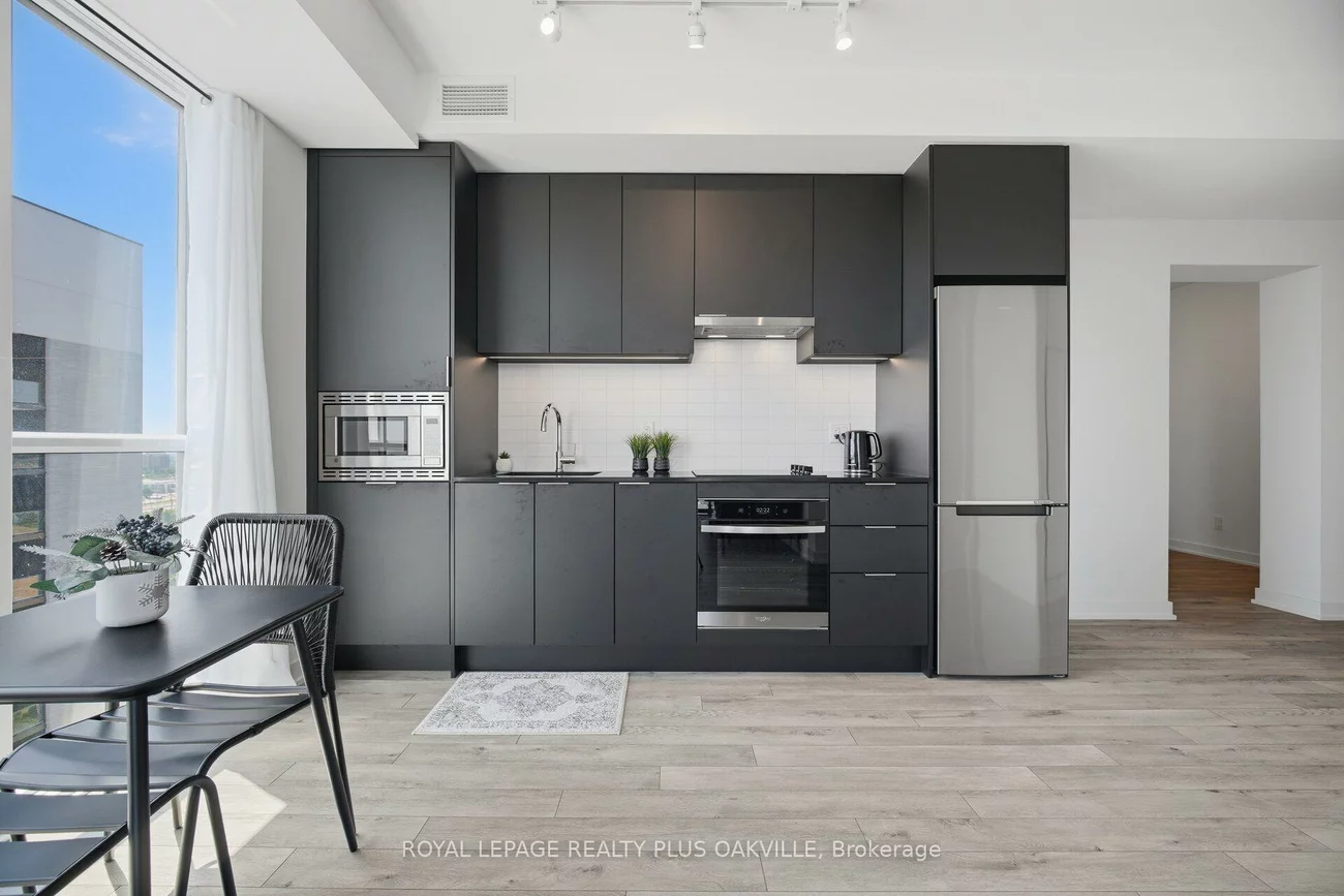 3079, Trafalgar, 1010 - JM Joshua Meadows, Oakville