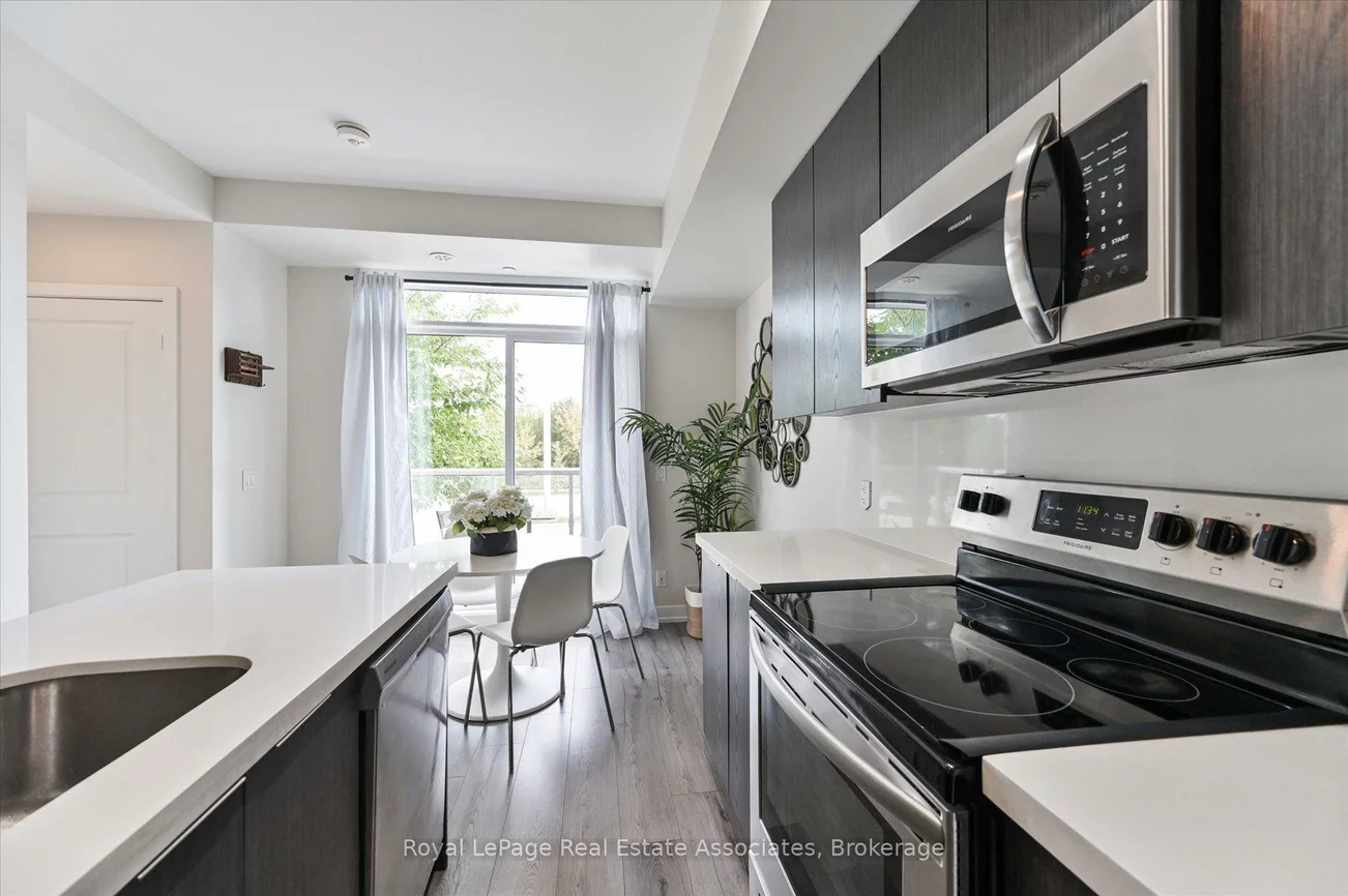3058, Sixth, 1008 - GO Glenorchy, Oakville