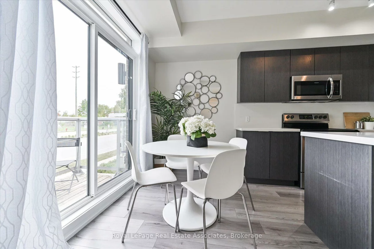 3058, Sixth, 1008 - GO Glenorchy, Oakville