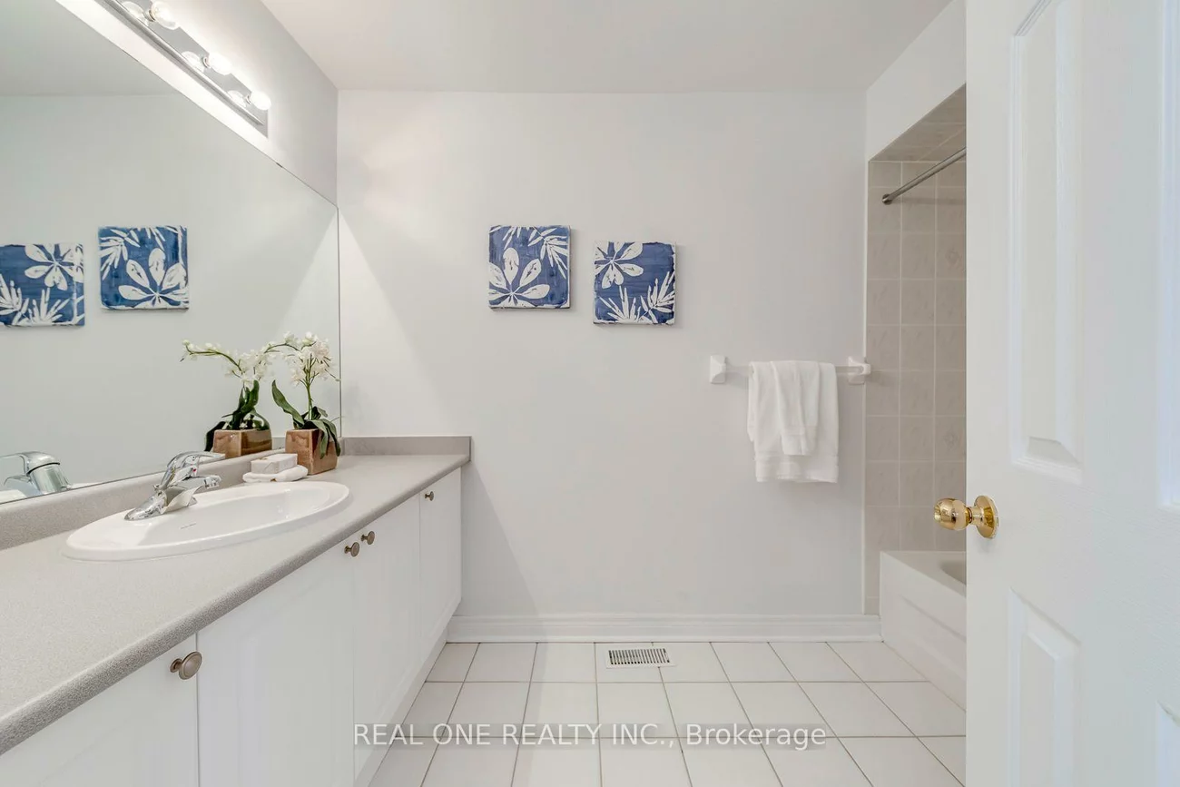 2250, Rockingham, 1009 - JC Joshua Creek, Oakville