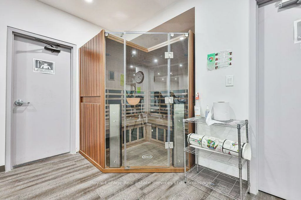 1240, Marlborough, 1003 - CP College Park, Oakville