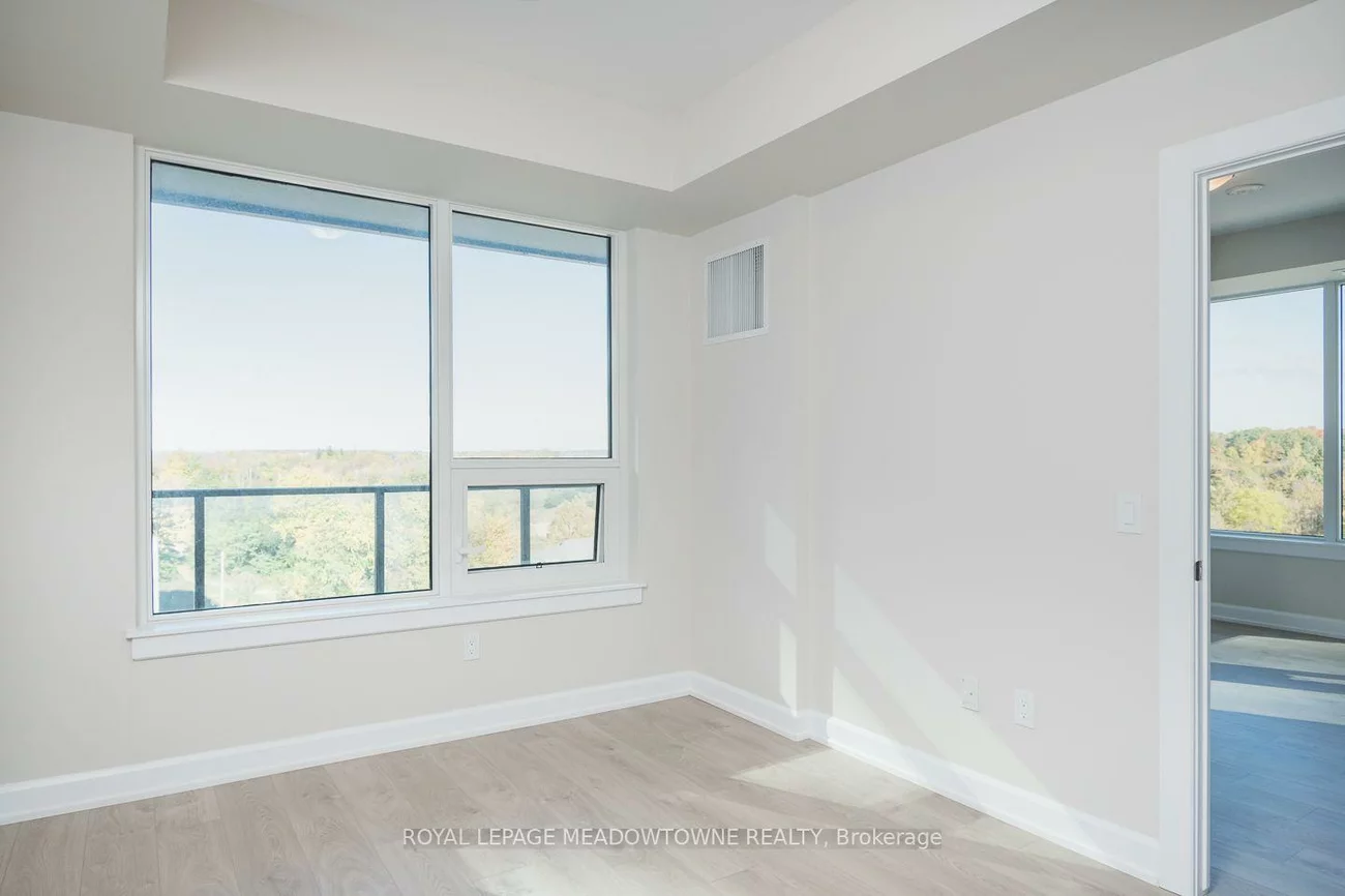 3220, William Coltson, 1010 - JM Joshua Meadows, Oakville
