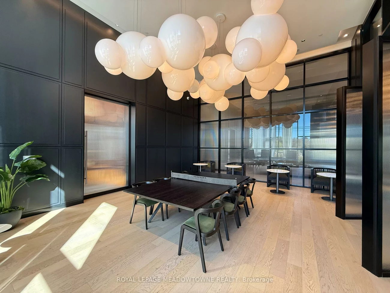 3220, William Coltson, 1010 - JM Joshua Meadows, Oakville