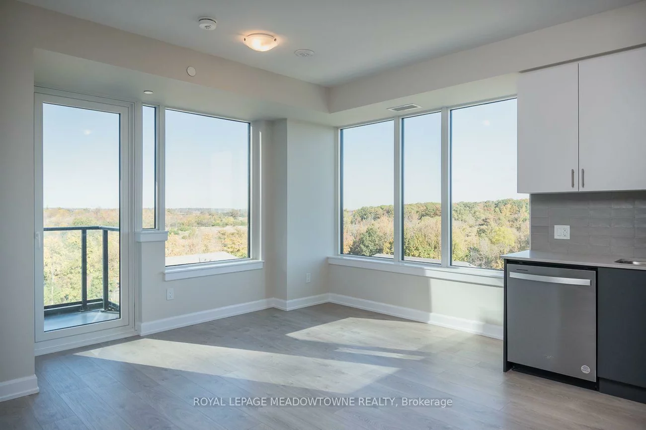 3220, William Coltson, 1010 - JM Joshua Meadows, Oakville