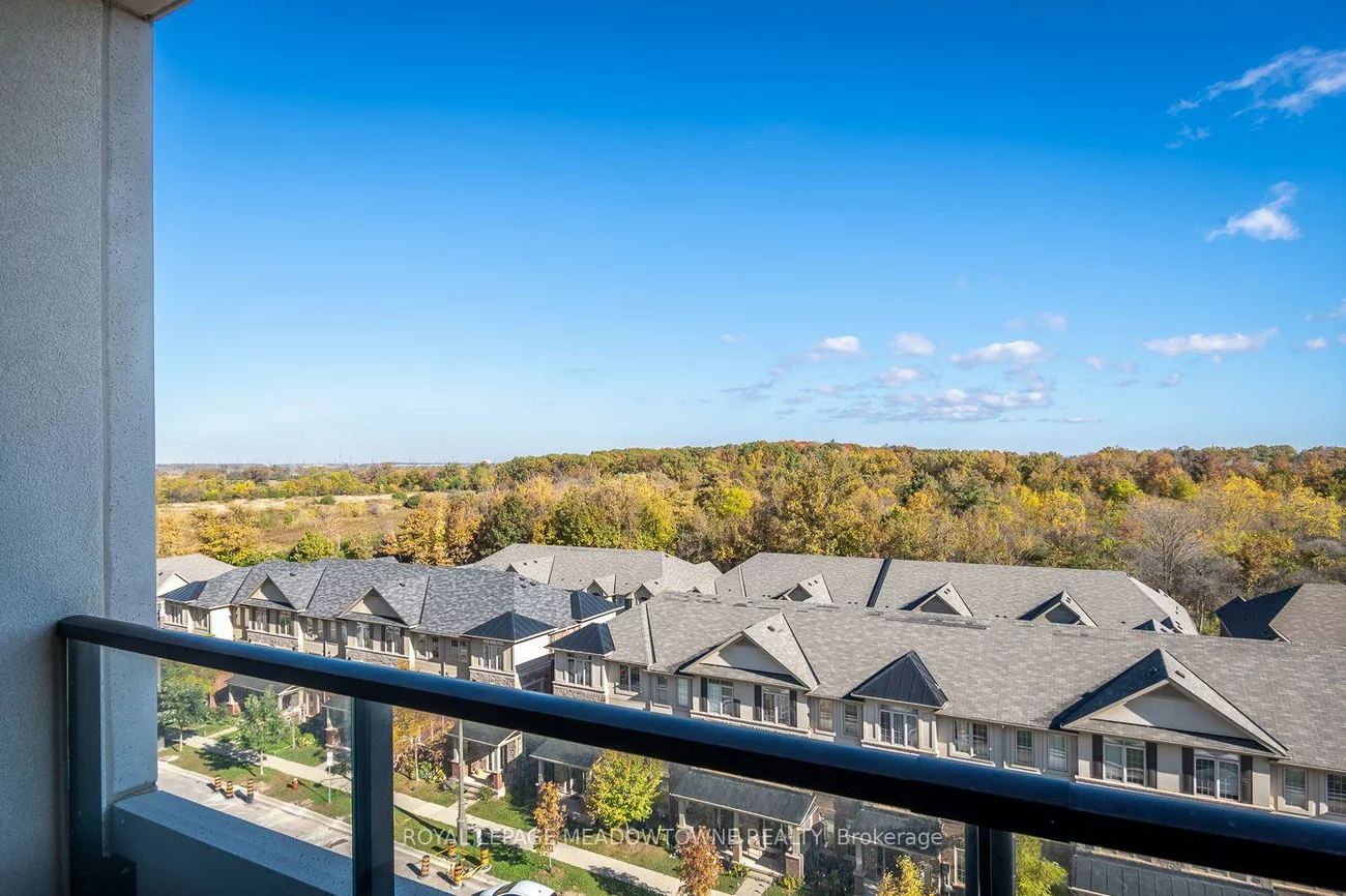 3220, William Coltson, 1010 - JM Joshua Meadows, Oakville