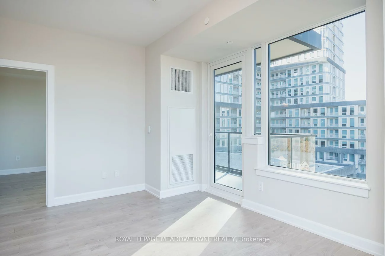 3220, William Coltson, 1010 - JM Joshua Meadows, Oakville