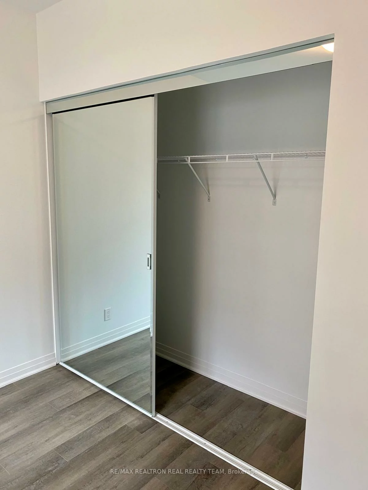 102, Grovewood Common, 1008 - GO Glenorchy, Oakville