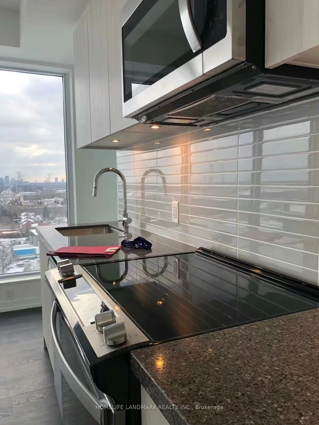 8868, Yonge, South Richvale, Richmond Hill